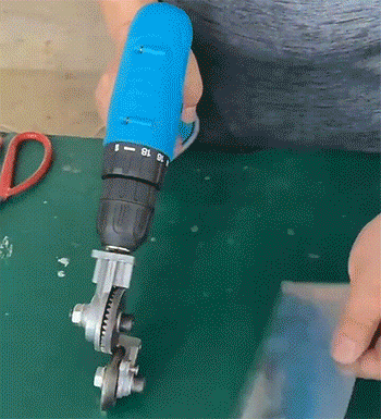 FlexiCut™ Precision Drill Attachment
